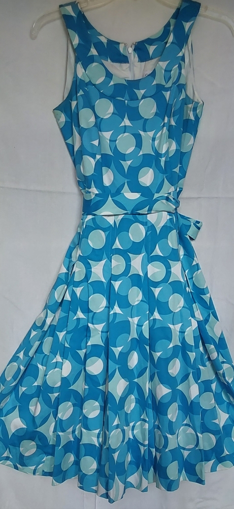 LAST CHANCE! Calvin Klein lined summer dress, size 2, pleated skirt, sleeveless